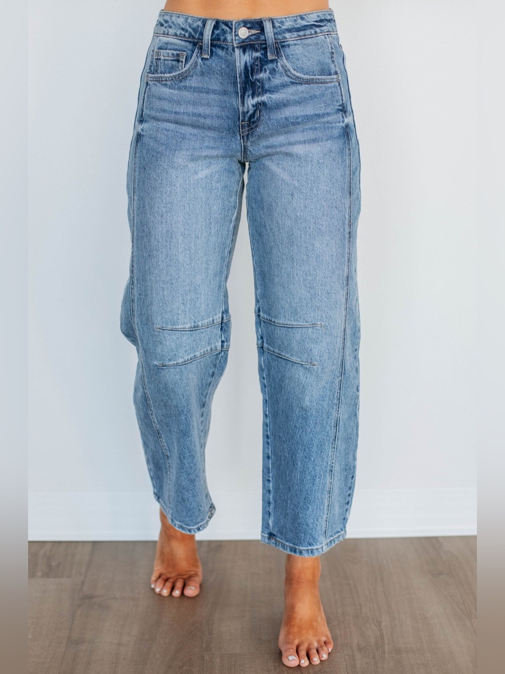Relaxed Boyfriend Jeans in Light Blue Denim